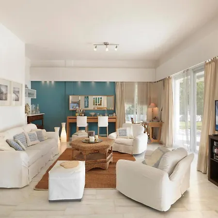 Mar De Pinheiro - Beachfront